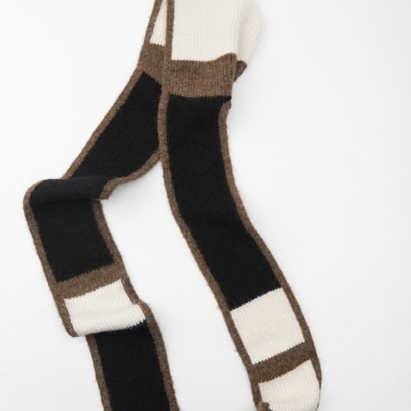 ZARA COLOUR BLOCK HOODED RIBBED KNIT WRAPAROUND SCARF HOOD - Picture 5 of 5